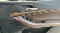 BMW 2 Series 225e xDrive Luxury 5dr DCT Hatchback